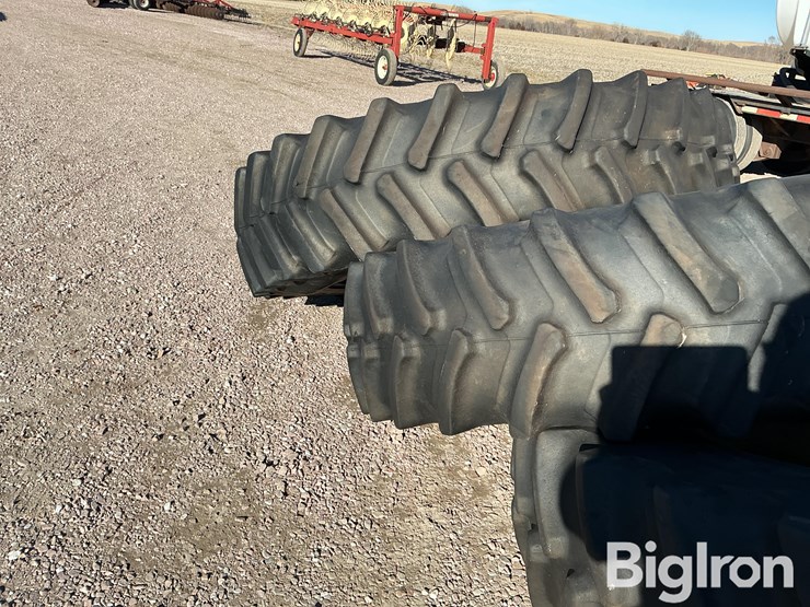 john-deere-8320-image-16