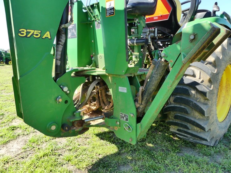 2018-john-deere-3033r-image-19