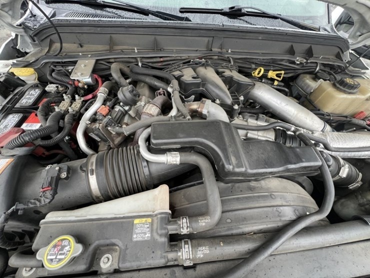 2012-ford-f550-image-13