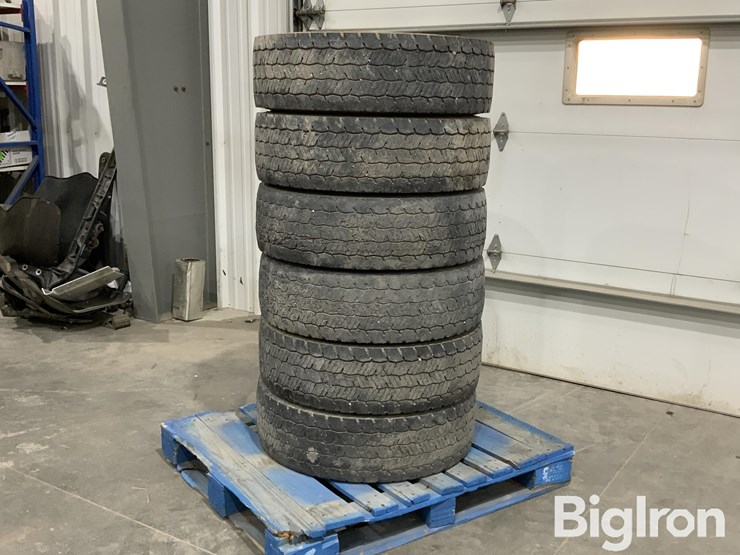 massey-ferguson-730-image-1