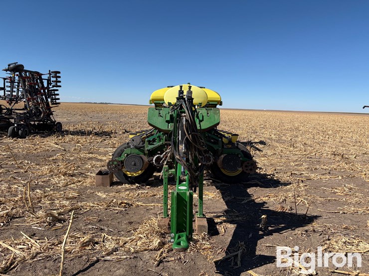 john-deere-1770nt-image-2