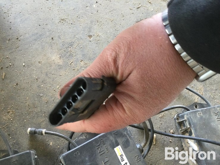 case-ih-1230-image-15