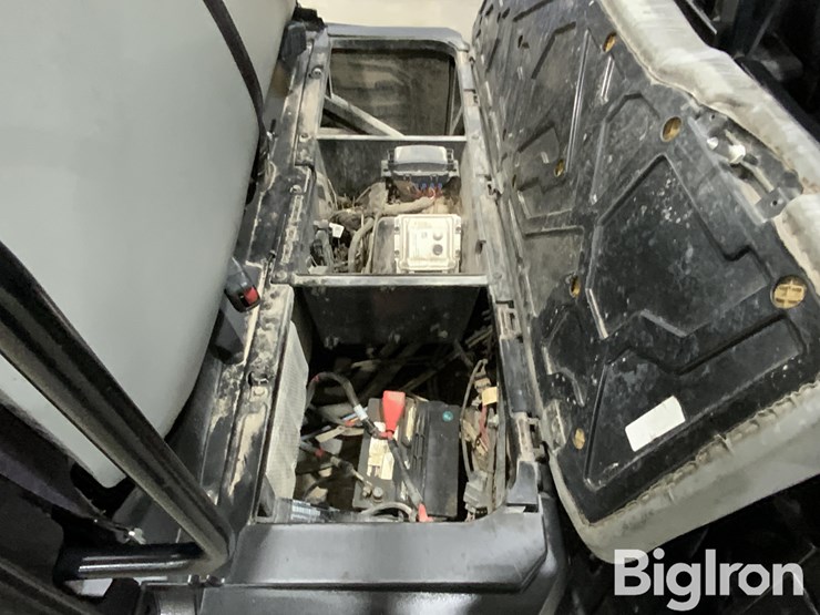 2017-bobcat-3400xl-image-18