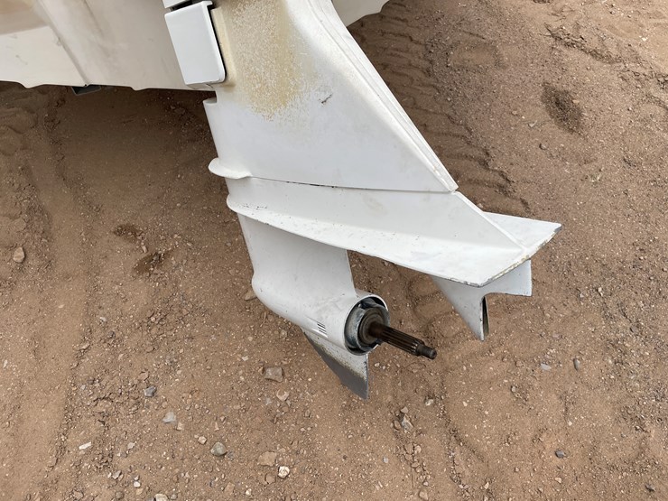 #4331-•-bayliner-boat-and-trailer-(titles-in-delay)-image-14