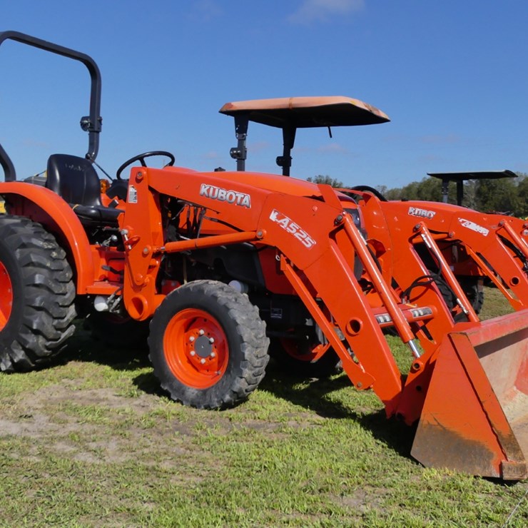 2017 KUBOTA L3901