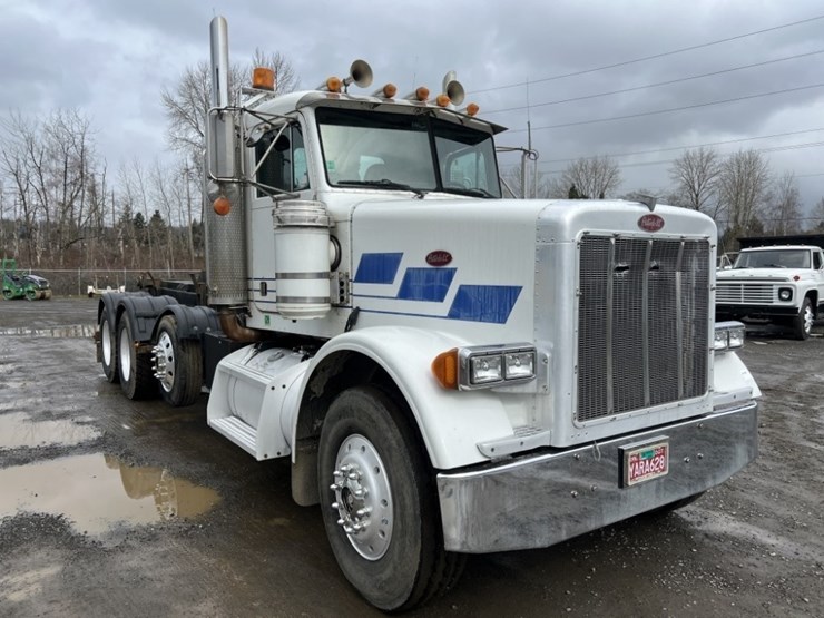 1996-peterbilt-378-image-2