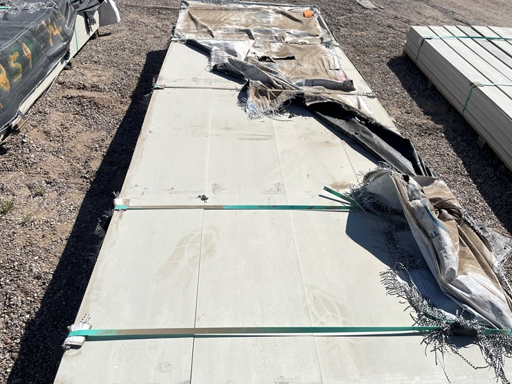 #4339-•-(appx.-160-pieces)-allura-12"-primed-fiber-cement-lap-siding-image-14