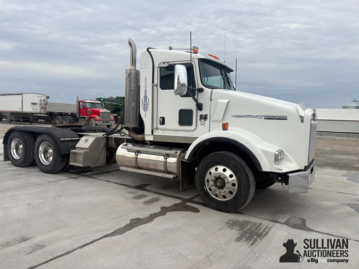 2009-kenworth-t800-image-3