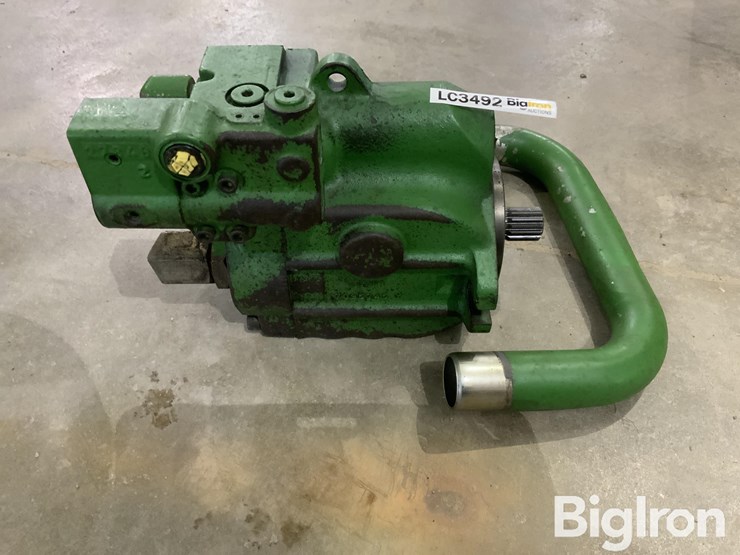 john-deere-8320-image-2