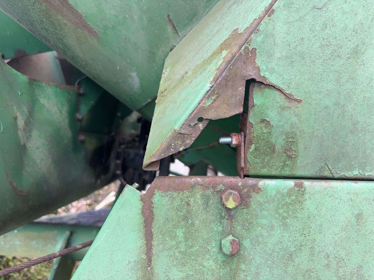 john-deere-no.8-image-29