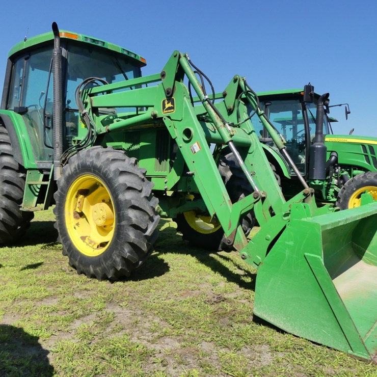 JOHN DEERE 6400