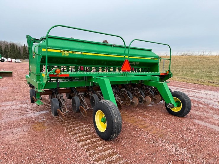 john-deere-1560-image-7