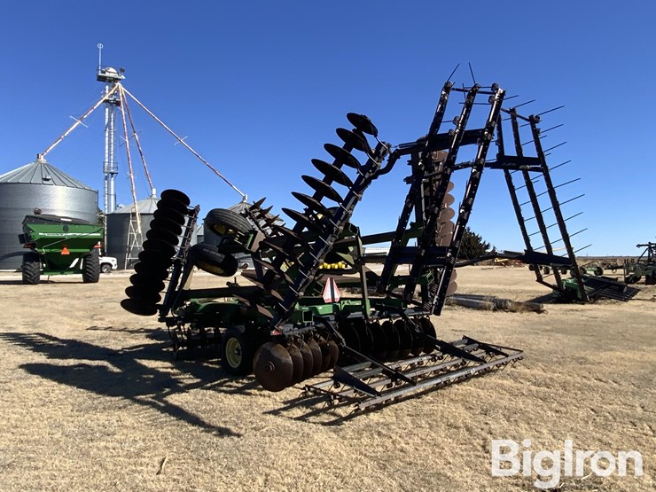 john-deere-630-image-7