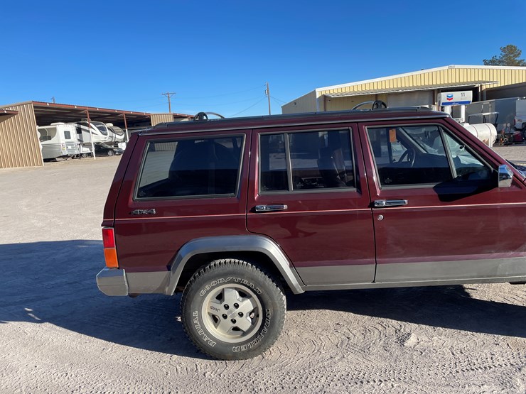 1992-jeep-cherokee-image-44