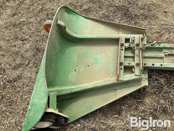 john-deere-10-image-16