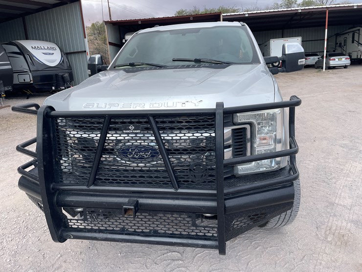 2017-ford-f250-image-2