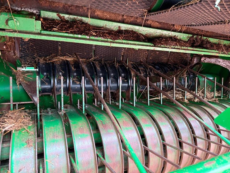 2020-john-deere-450m-image-23