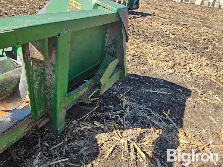 john-deere-444-image-11