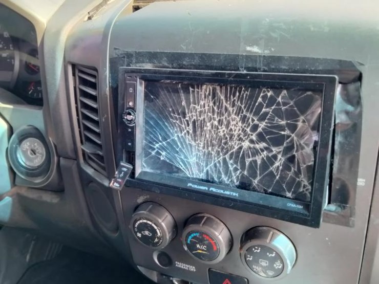 2007-nissan-titan-image-11