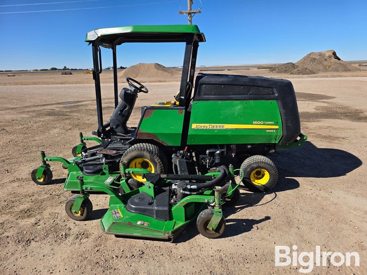 2012-john-deere-1600-image-8