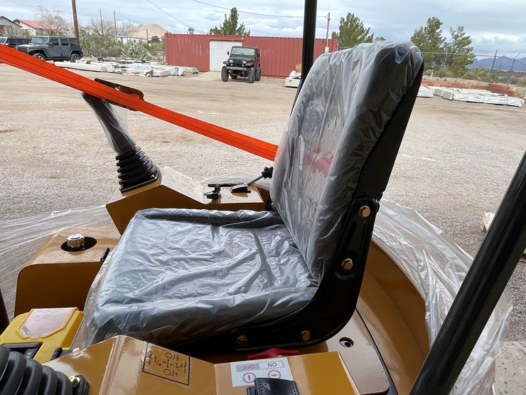 #4307-•-unused-2026-rt12r-mini-excavator-image-4