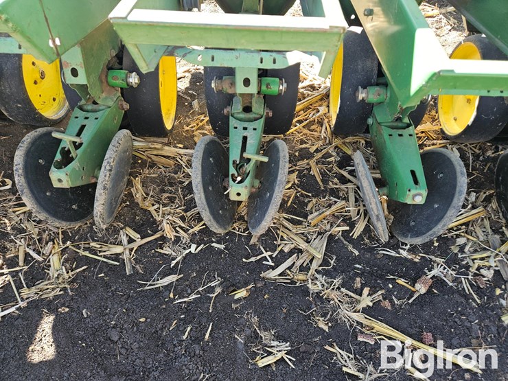 john-deere-7100-image-19