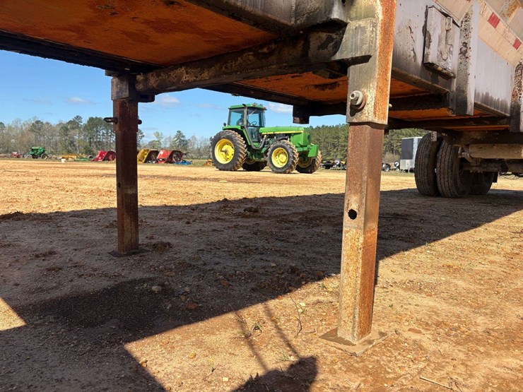 2004-red-river-belt-trailer-image-22