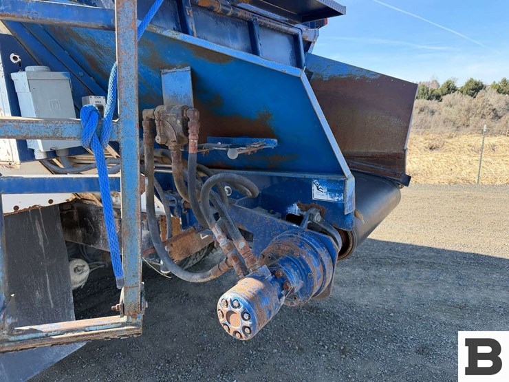 1981-ford-lt8000-image-24