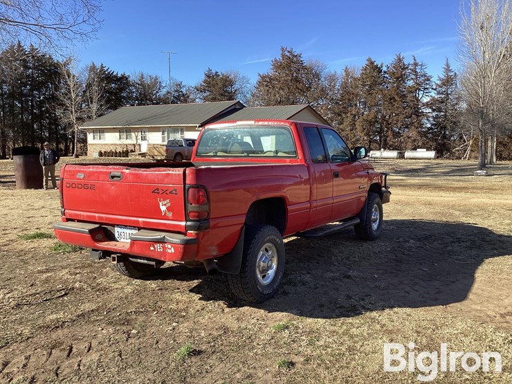 2001-dodge-ram-2500-image-5