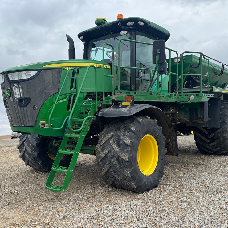 2019 JOHN DEERE F4365