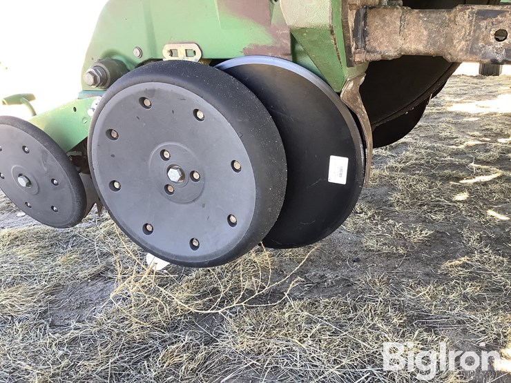 john-deere-1770-image-14