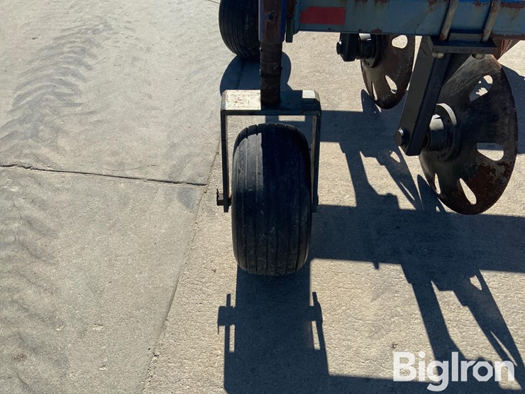 blu-jet-track-master-image-14