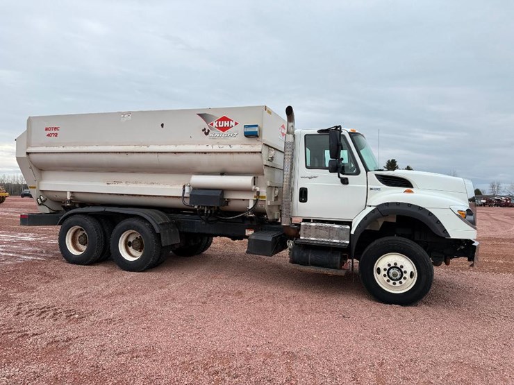 international-7600-image-3