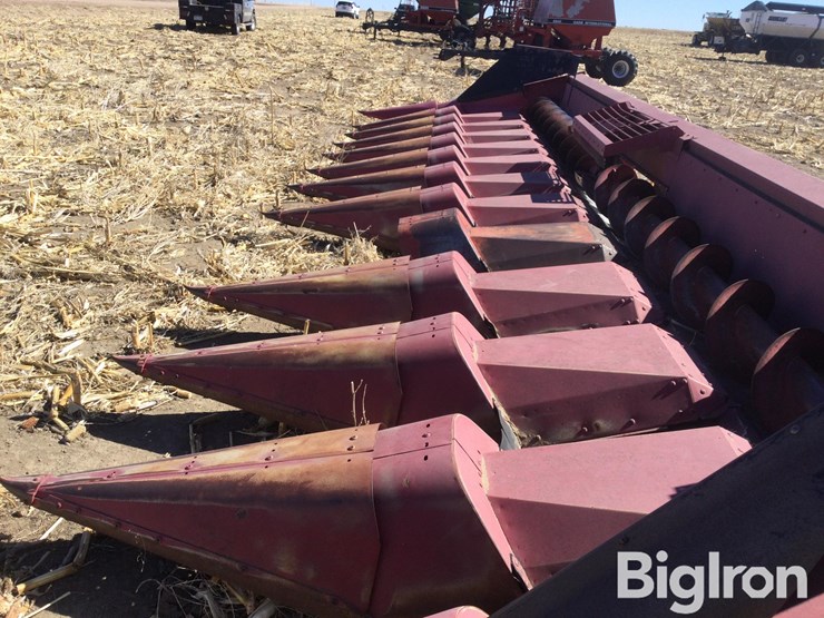 case-ih-1083-image-12