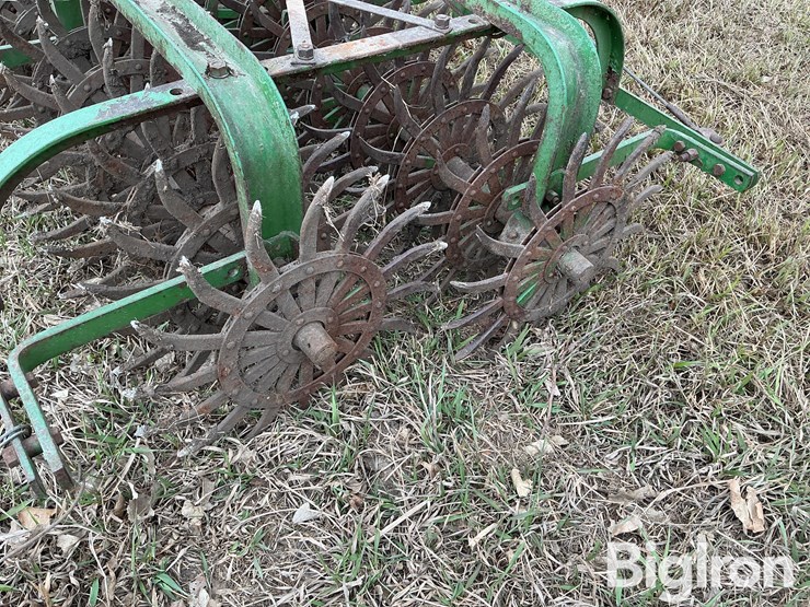 john-deere-pull-type-rotary-hoe-image-10