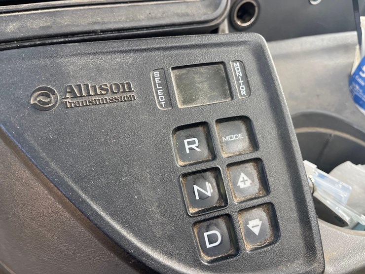 2015-international-prostar-image-49