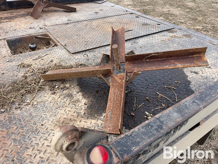 2004-dodge-3500-image-14