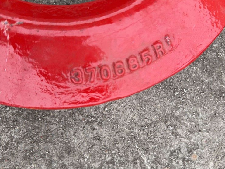 (2)-farmall-front-wheel-weights-image-4