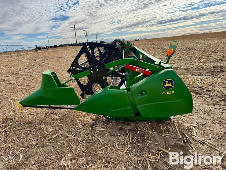 2017-john-deere-630f-image-8