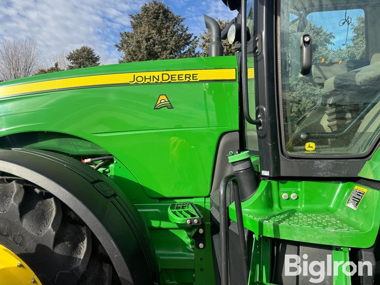 2013-john-deere-8285r-image-18