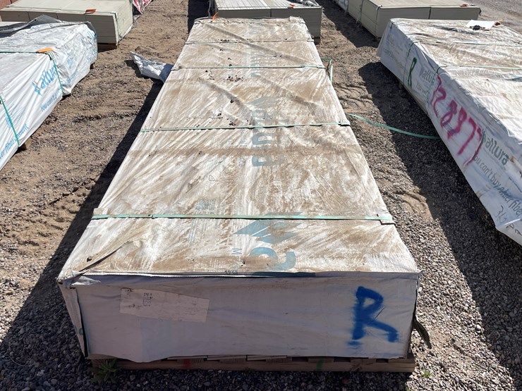 #4345-•-(appx.-360-pieces)-allura-5-¼"-primed-fiber-cement-traditional-cedar-siding-image-4