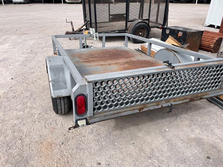 #4330-•-2005-silver-trailer-(title-in-delay)-image-8