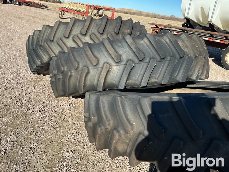 john-deere-8320-image-14