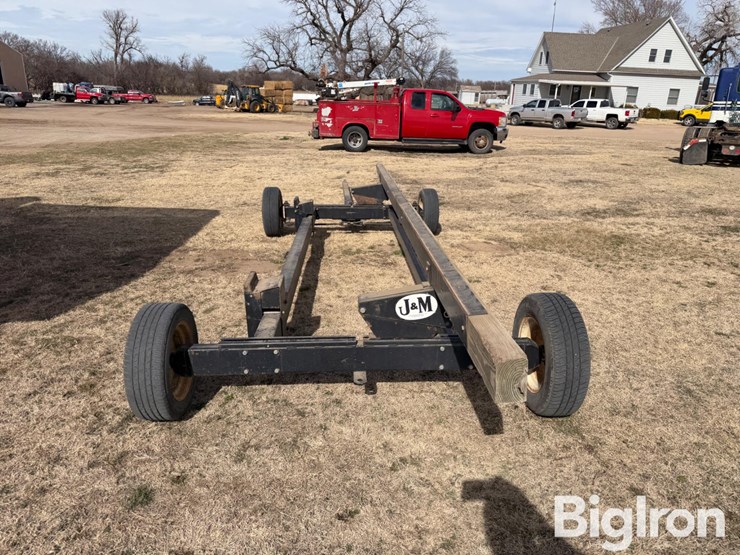 j&m-header-trailer-image-6