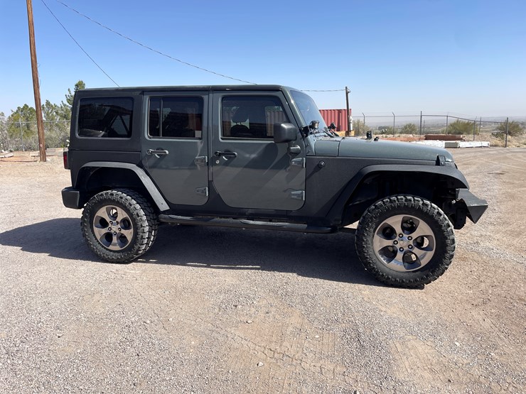 2014-jeep-wrangler-image-5