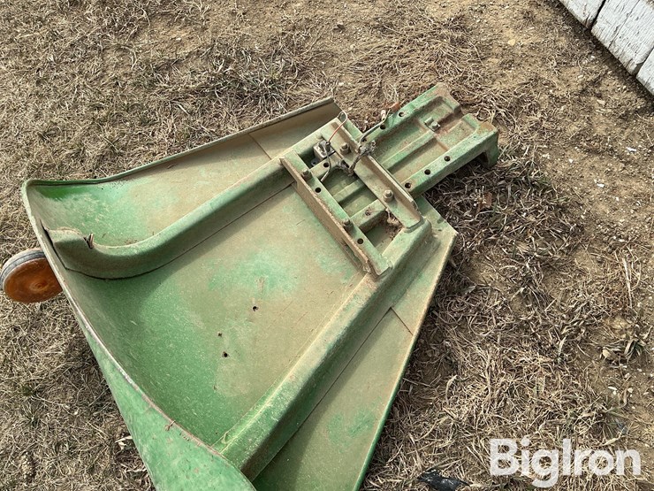 john-deere-10-image-15