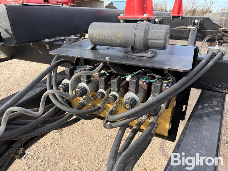 2021-farm-king-2450-image-18