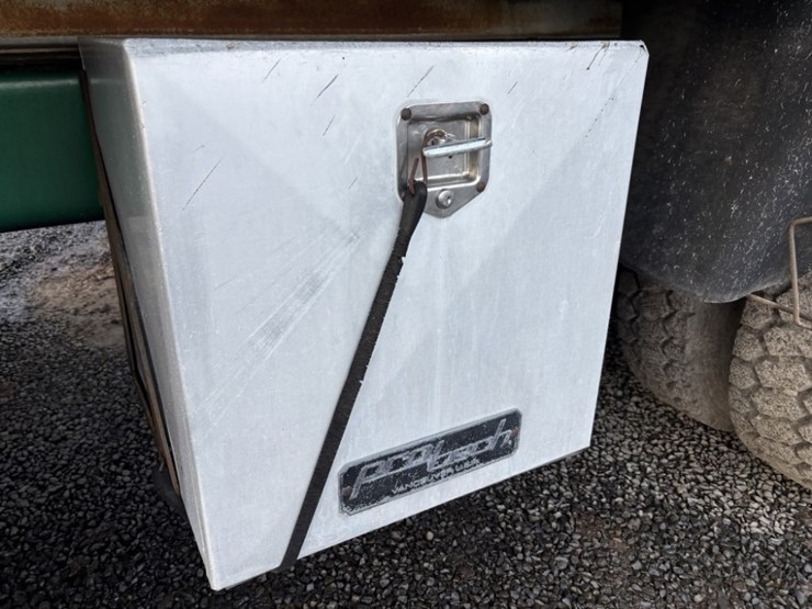 1994-peterbilt-378-image-30