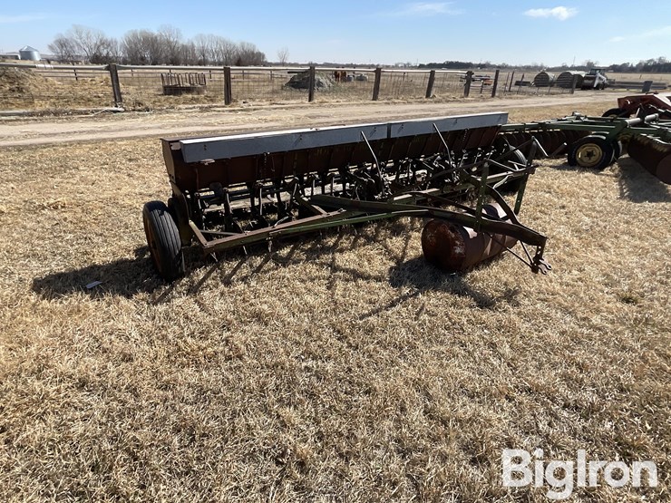 john-deere-14-image-3