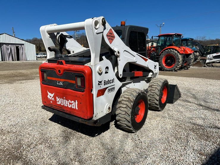 2019-bobcat-s850-image-4